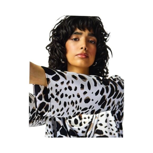 JOSEPH RIBKOFF ANIMAL PRINT SATIN TOP WITH COWL NECKLINE BLACK, TAN AND WHITE. - Picture 4 of 11